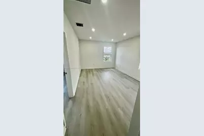 619 NE 4th St #0, Florida City, FL 33034 - Photo 14