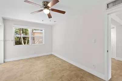 175 NW 121st St, North Miami, FL 33168 - Photo 32