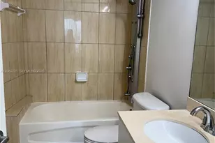 1750 N Bayshore Dr, Miami, FL 33132 - Photo 8