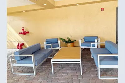 3530 SW 22nd St #710, Miami, FL 33145 - Photo 10