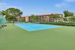 13250 SW 7th Ct, Pembroke Pines, FL 33027 - Photo 38