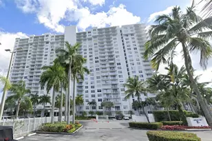 2851 NE 183rd St, Aventura, FL 33160 - Photo 2