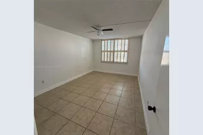 2851 NE 183rd St #501E, Aventura, FL 33160 - Photo 10