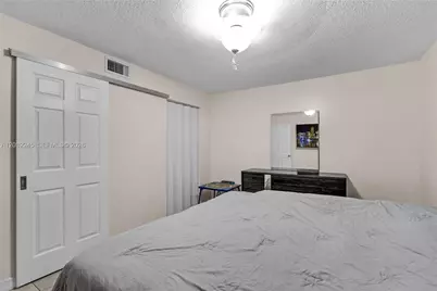 329 W 68th St #203, Hialeah, FL 33014 - Photo 14