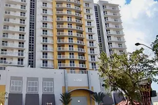 900 SW 8th St, Miami, FL 33130 - Photo 1