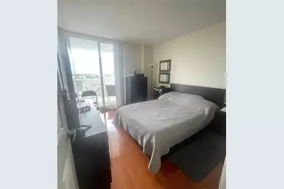 900 SW 8th St #808, Miami, FL 33130 - Photo 14