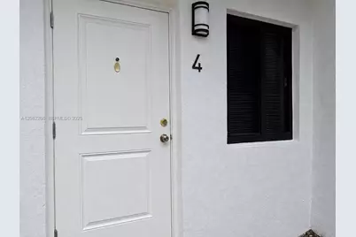 600 SW 10th St #4, Miami, FL 33130 - Photo 10