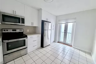 3203 Mary St, Miami, FL 33133 - Photo 6