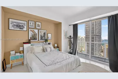 500 Brickell Ave #4102, Miami, FL 33131 - Photo 16