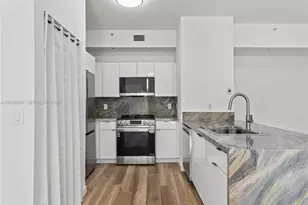 7280 NW 114th Ave, Doral, FL 33178 - Photo 14