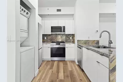 7280 NW 114th Ave #201-8, Doral, FL 33178 - Photo 6
