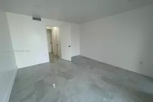 1351 NE Miami Gardens Dr, Miami, FL 33179 - Photo 10