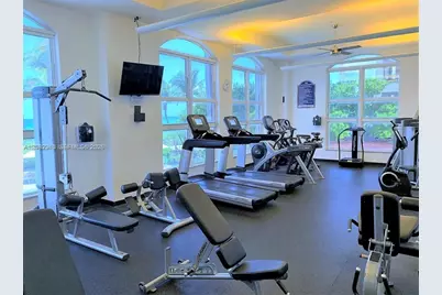 2080 S Ocean Dr #401, Hallandale Beach, FL 33009 - Photo 28