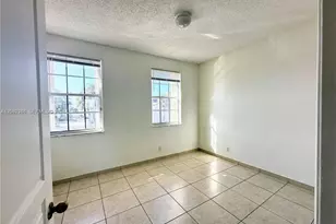 16705 Hemingway Dr, Weston, FL 33326 - Photo 12