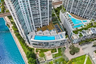 92 SW 3rd St, Miami, FL 33130 - Photo 28