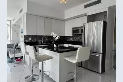 92 SW 3rd St #3501, Miami, FL 33130 - Photo 10