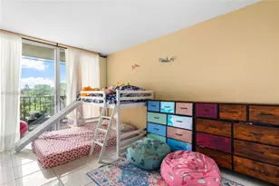 601 Three Islands Boulevard, Hallandale Beach, FL 33009 - Photo 22