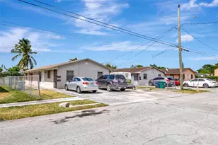 11475 SW 215th St, Miami, FL 33189 - Photo 2