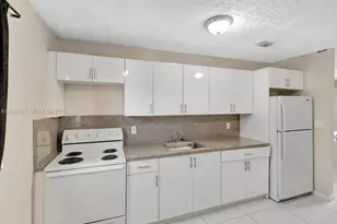 11475 SW 215th St, Miami, FL 33189 - Photo 8
