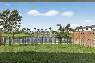 4989 Peacock Way #5838, Dania Beach, FL 33312 - Photo 6