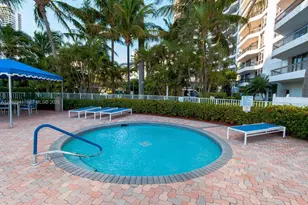 19101 NE 36th Ct, Aventura, FL 33180 - Photo 32