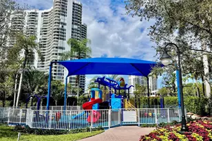 19101 NE 36th Ct, Aventura, FL 33180 - Photo 36