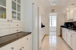 5640 Collins Ave, Miami Beach, FL 33140 - Photo 14