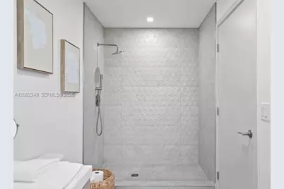 1155 NE 126th St #403, North Miami, FL 33161 - Photo 6