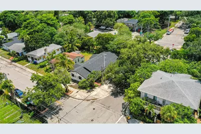 3471 Plaza St, Miami, FL 33133 - Photo 54