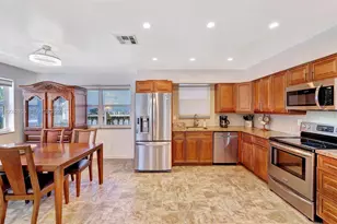 45 SE 14th St, Dania Beach, FL 33004 - Photo 4