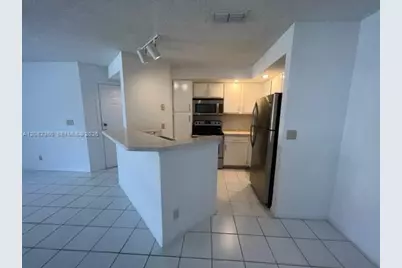 3380 N Pinewalk Dr N #1116, Margate, FL 33063 - Photo 2