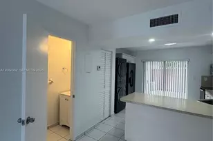 1907 SW 107th Ave, Miami, FL 33165 - Photo 12