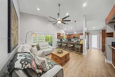 14220 SW 92nd St, Miami, FL 33186 - Photo 2