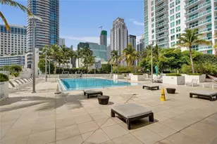 951 Brickell Ave, Miami, FL 33131 - Photo 20