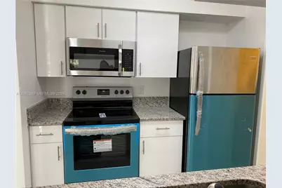733 Riverside Dr #1212, Coral Springs, FL 33071 - Photo 2