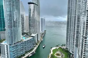 77 SE 5th St, Miami, FL 33131 - Photo 46