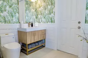 131 Royal Palm Dr, Fort Lauderdale, FL 33301 - Photo 18