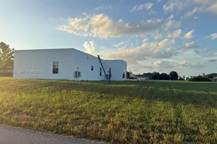 401 Lexington Dr, Other City - Not In The State Of Florida, FL 33876 - Photo 6