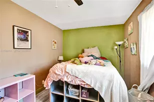 1124 NW 16th St, Fort Lauderdale, FL 33311 - Photo 10