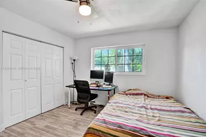 1124 NW 16th St, Fort Lauderdale, FL 33311 - Photo 14