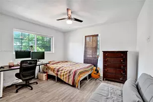 1124 NW 16th St, Fort Lauderdale, FL 33311 - Photo 12