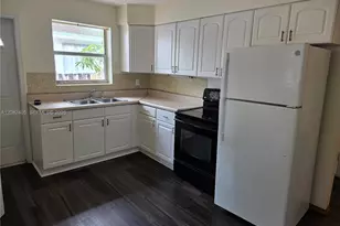 1843 Wiley St, Hollywood, FL 33020 - Photo 6