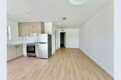 101 SW 4th Ave #0, Hallandale Beach, FL 33009 - Photo 6