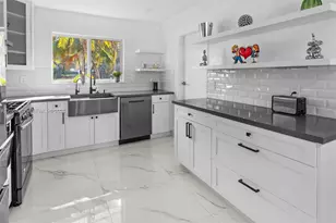 1025 Washington St, Hollywood, FL 33019 - Photo 46