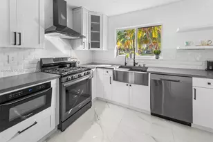1025 Washington St, Hollywood, FL 33019 - Photo 44