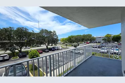901 Hillcrest Dr #215, Hollywood, FL 33021 - Photo 24