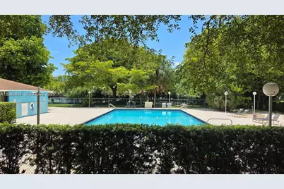 901 Hillcrest Dr #215, Hollywood, FL 33021 - Photo 32