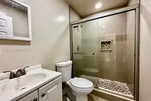 18155 SW 105th Ave, Miami, FL 33157 - Photo 8