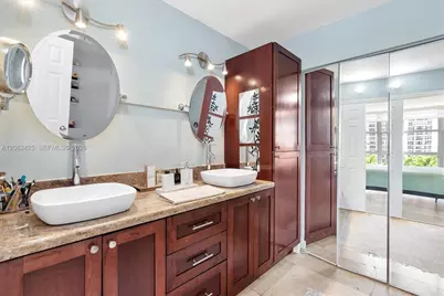 3500 Mystic Pointe Dr #806, Aventura, FL 33180 - Photo 28