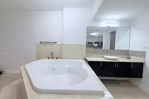 2301 Collins Ave, Miami Beach, FL 33139 - Photo 8